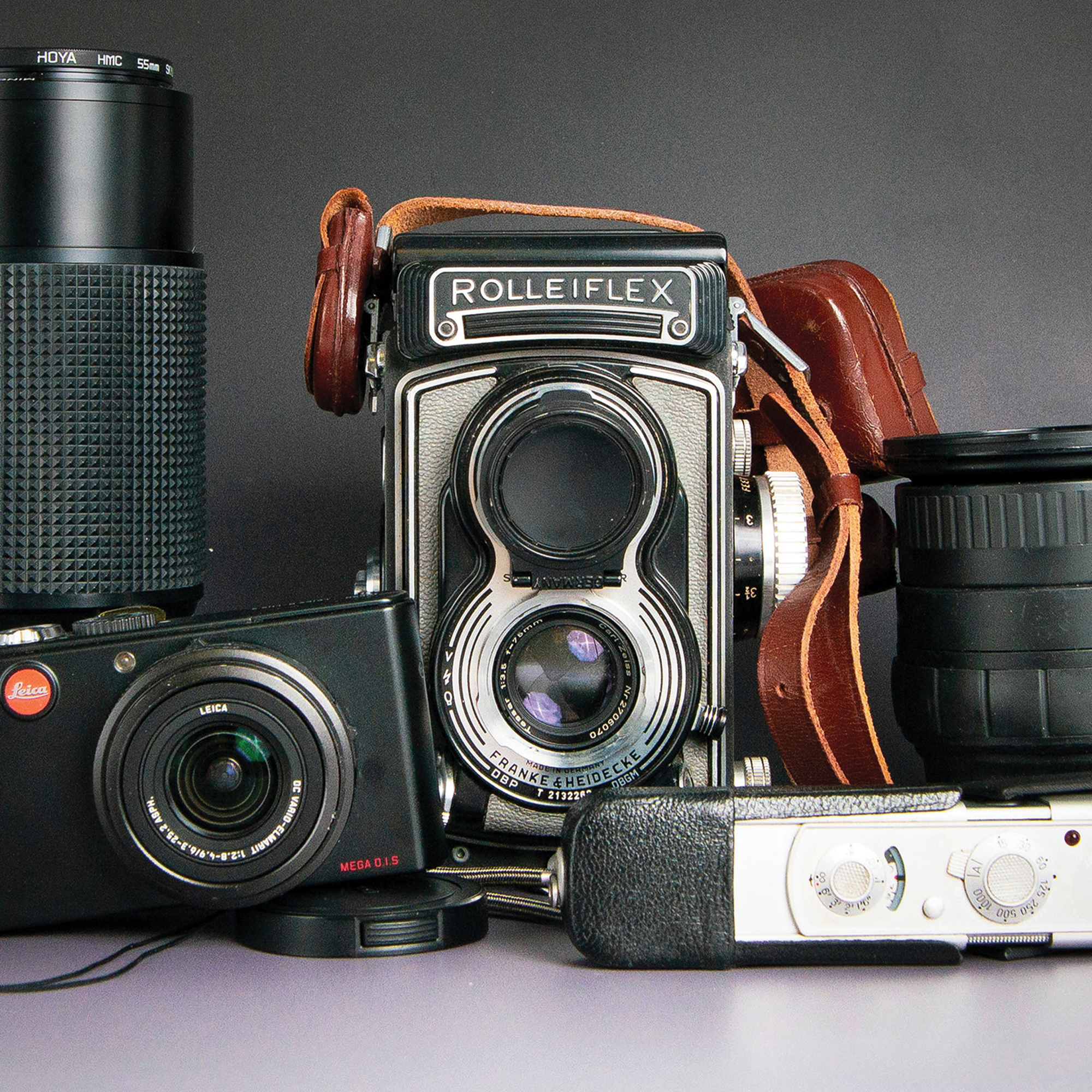 Sell Cameras & Photography Equipment at Auction